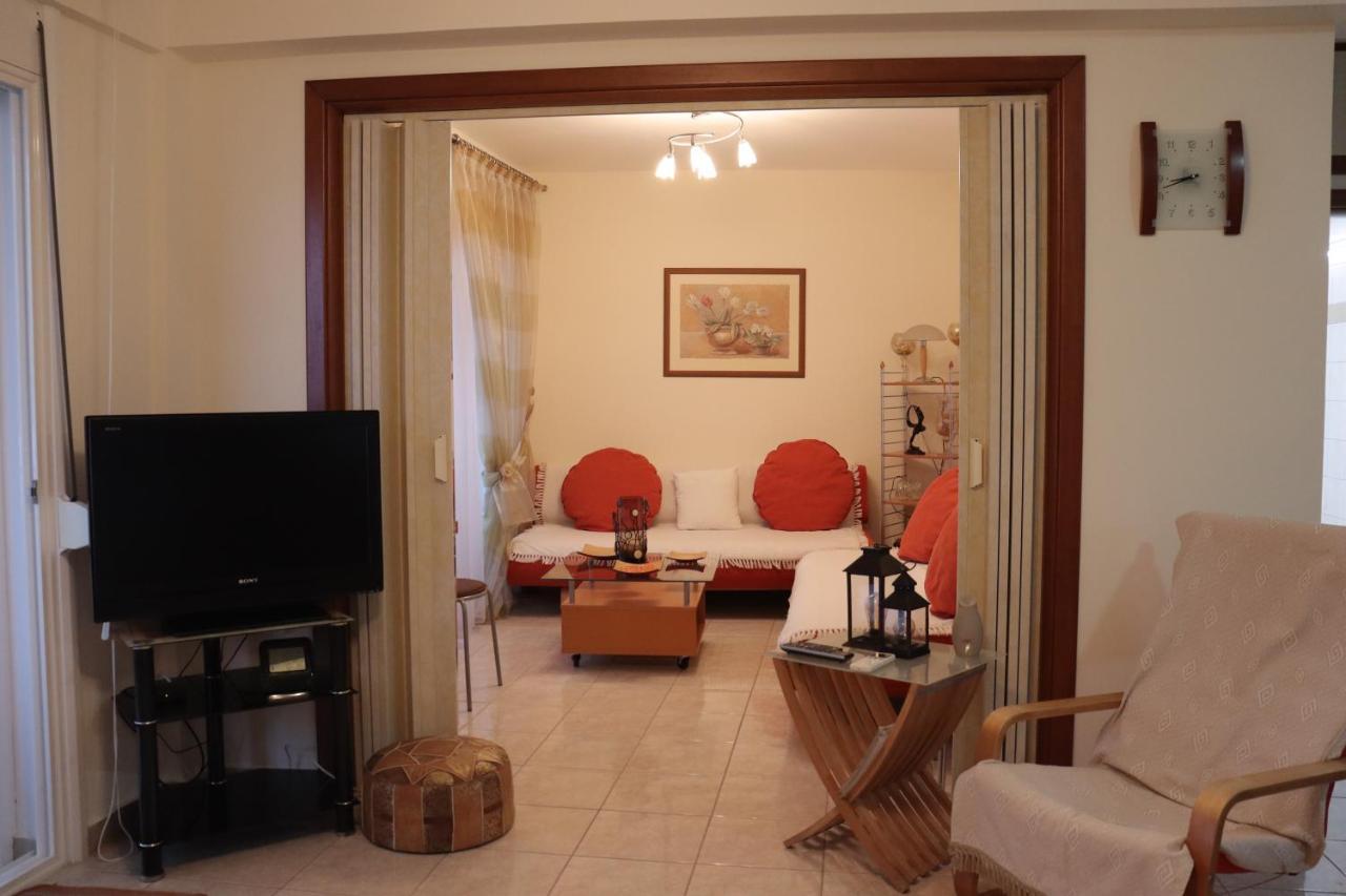 Sea And Sun Apartment Néa Péramos Dış mekan fotoğraf
